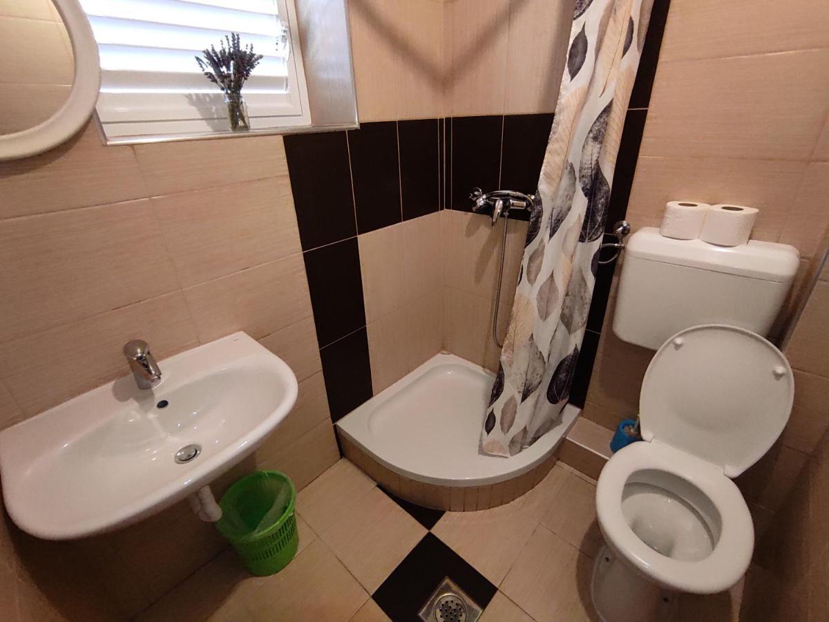 Apartments By The Sea Trpanj, Peljesac - 15995 Exterior foto